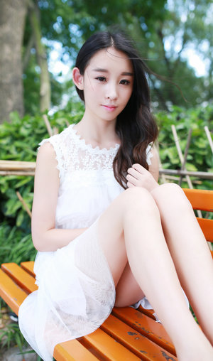 和美女同居的日子