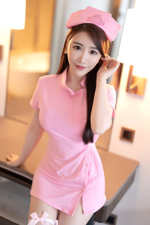 用药水控制老师让其服从