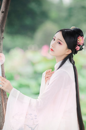 不扣纽扣的孩子