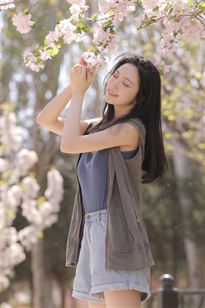 写错一道题就让学长干一下