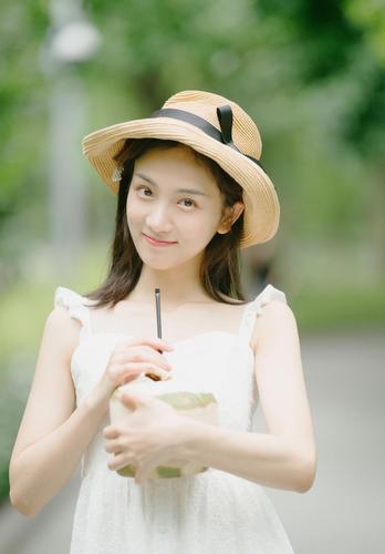 左耳电影在线完整版免费观看