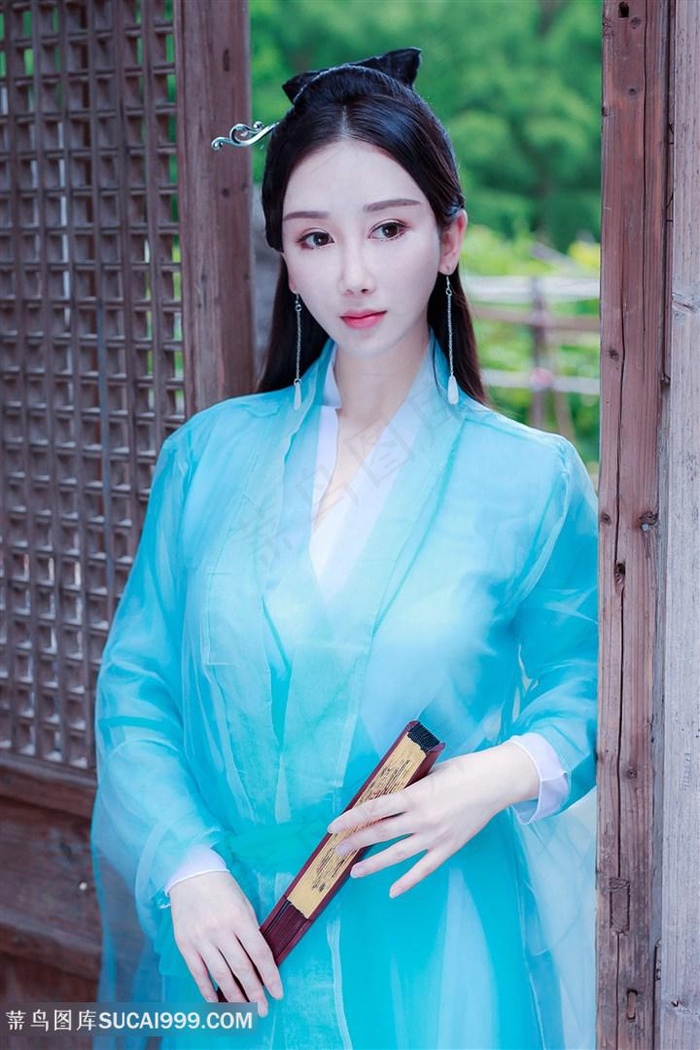 女同桌让我放学插她