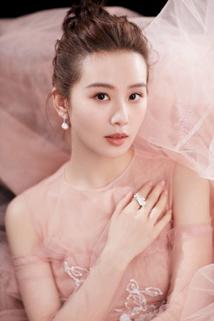 黄色片三级视频