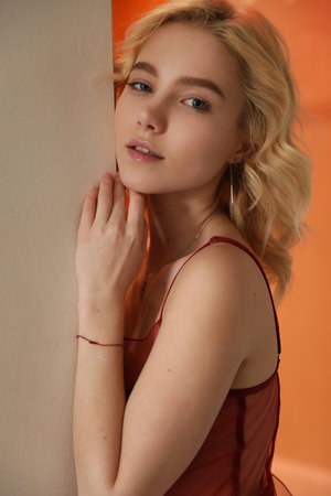 强制妊娠被囚禁的怀孕机器国产