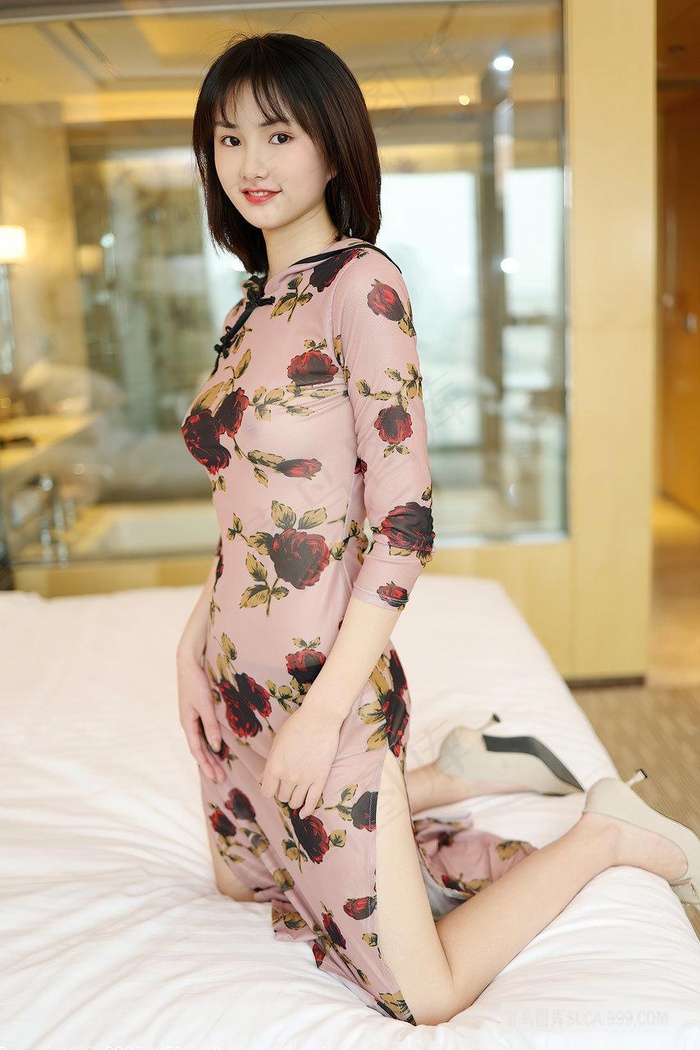 侧插爆操爆乳淫妻