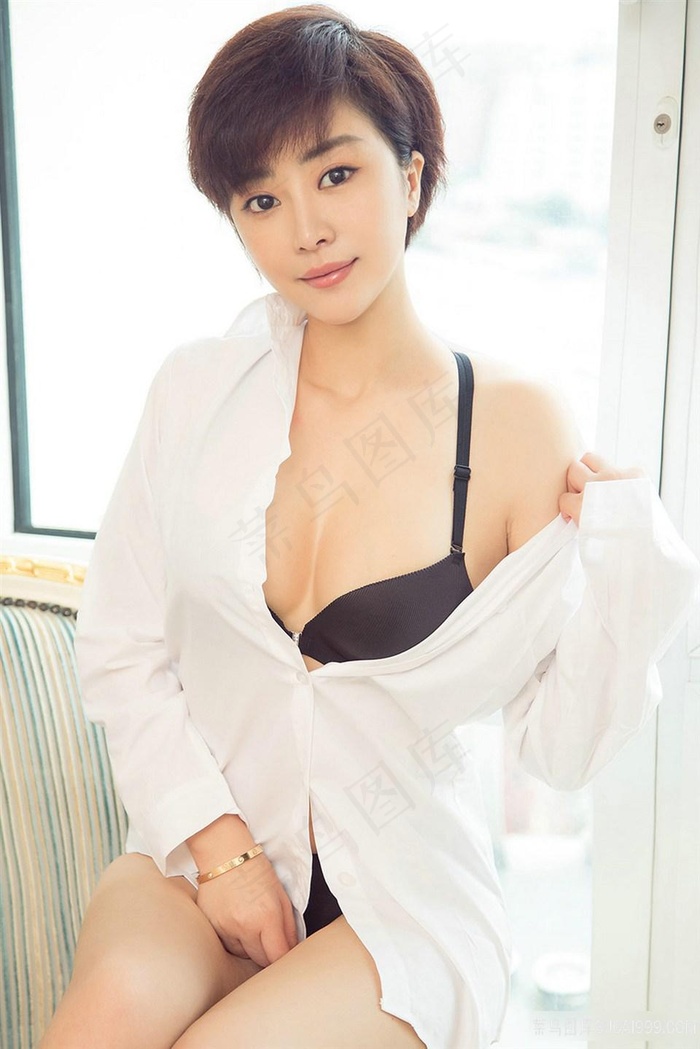 劳拉性迷宫dvd版在线播放