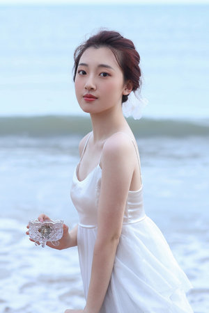 美女也烦恼在线观看