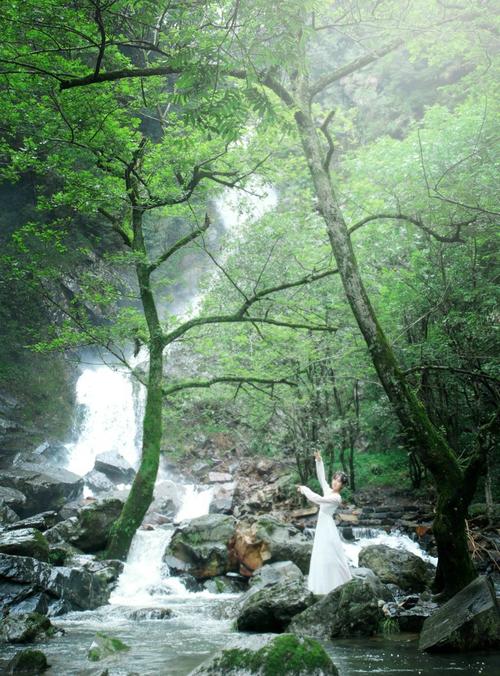 我居然闪婚了禁欲男神短剧免费观看全集