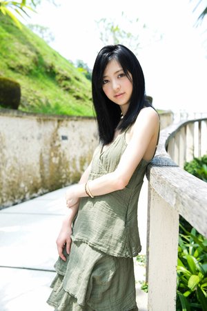 美女被男人脱的视频